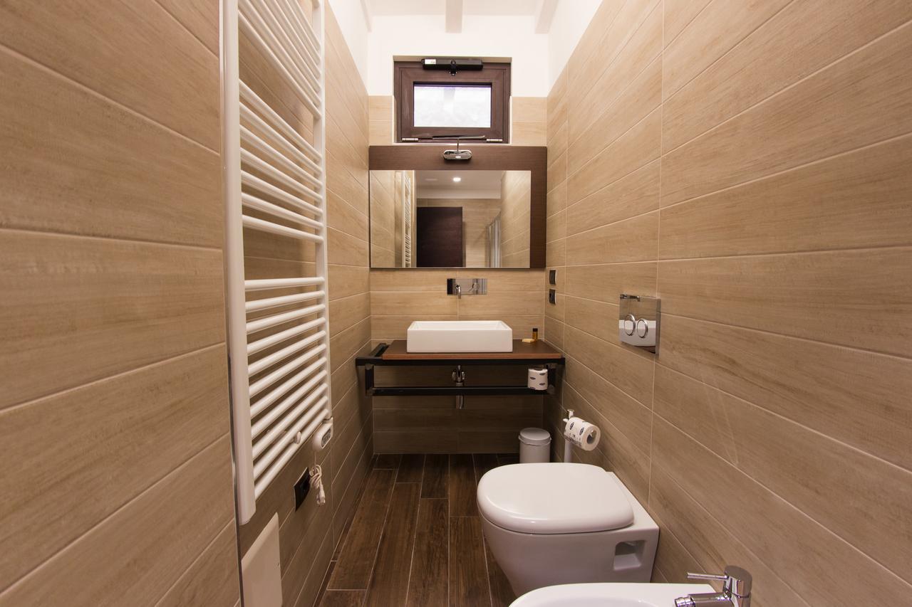 Arena Luxury Rooms Verona Luaran gambar