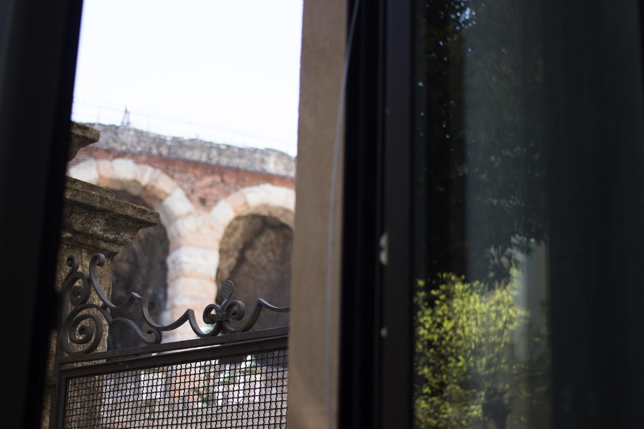 Arena Luxury Rooms Verona Luaran gambar